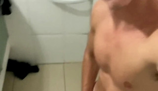 Mateo jerkoff