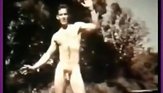 ALIEN NUDITY