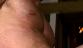 Muscle bear flip flop and cumshot