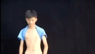 Chinese basketball twink