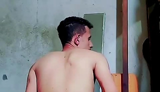 ممارسة الجنس مع فحلي بالمنزل سكس ورعان عربي سعودي