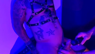 Submissive Midgets gets handled