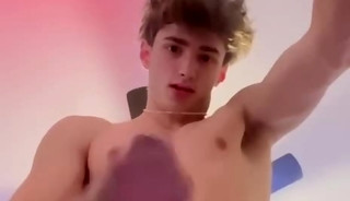 Jayden(playboyjj) This angle is really amazing