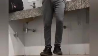Someone's grandpa getting fucked at the bath