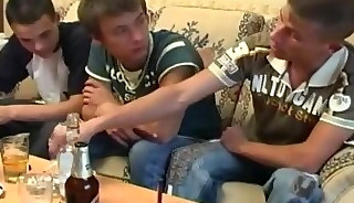 HT-Russian drink te ens nail