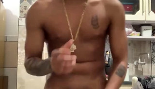 Ex-Brazilian Army Soldier Shows-off His 9.06 Inch Uncut Dick