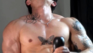 Wei2aes - Muscle Asian man jerking off