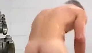 Hot Str8 guy in the shower