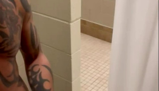 Catch Me In The Shower (SexyRockstar)