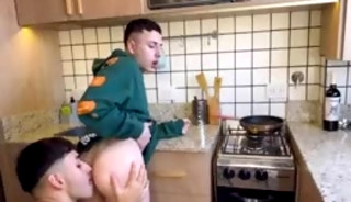 09