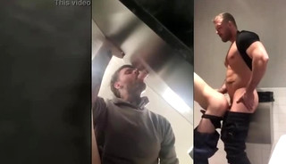 Wellcum BACK to the mens room (p2)