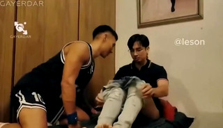 Taiwan exchange student with store manager (Eng subtitle)