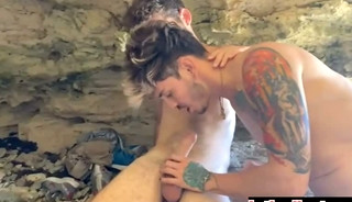 Latino Bareback sex outdoors in paradise