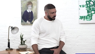 Young twink and big daddy enjoy sexual therapy session