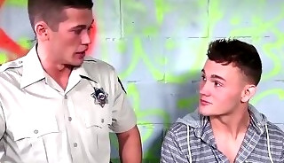 Threesome anal action with big rock hard dick hunks