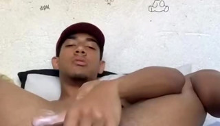 NOVINHO SE EXIBINDO NA CAM