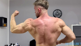 Cocky Blonde Muscle Hunks Gives You a Private Flex Show