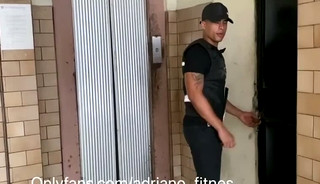 Fucked by Security Guard (Adriano_fitnes)
