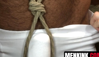 Alpha hottie Vinnie Stefano gives in to a prolonged edging while restrained