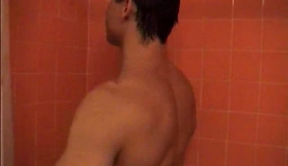 Robert Van Damme Shower