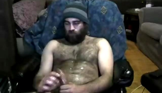 Hairy bearded daddy wanking off