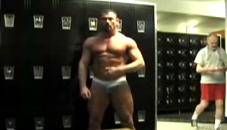 Hot Older Bodybuilder In The Locker Room