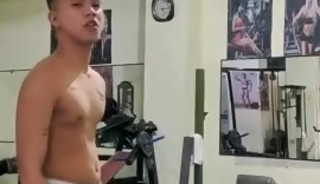 Tập tành ko lo, lén lén busu Nhưng mà t ...