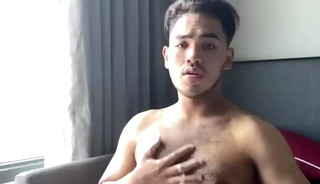 Malaysian young daddy moan and horny at hotel