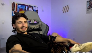 Hot Guy On Cam