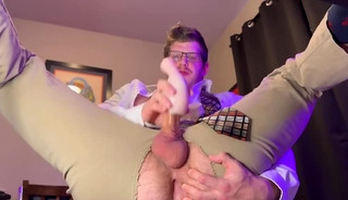 D A M N B O Y