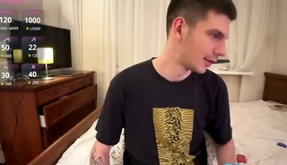Viewers Help Him Cum