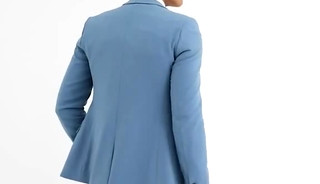 Model Bulges in Suits