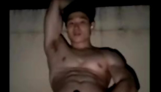 Pinoy Chinito Guy nagjakol outdoor