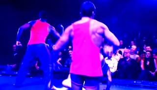 Naked Boys Singing !.