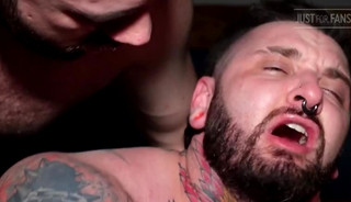 PASSIVO TATUADO BAREBACK