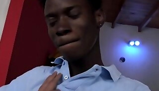 Jamaican stud sucking cock before barebacking homo with BBC