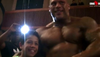 Morgan Aste-Sexy Guest Posing