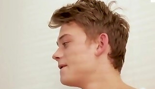 Twink lovers sweet sex in bedroom